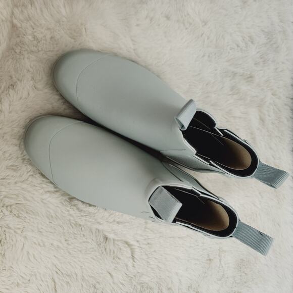 Everlane Sage Green Chunky Lug Sole Chelsea Rain Boots Waterproof Bootie 7 - Picture 9 of 9
